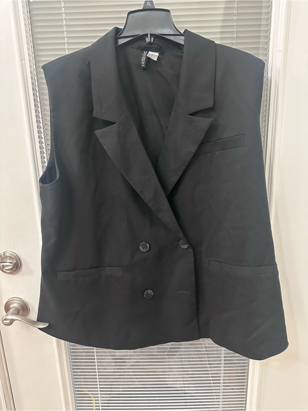 H&M Black Double-Breasted Sleeveless Blazer Vest